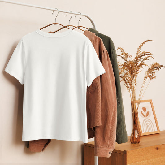 Eco-Friendly Fashion by Dudeily Showcasing the Unisex Organic Cotton T-Shirt with Sustainable Owl Design